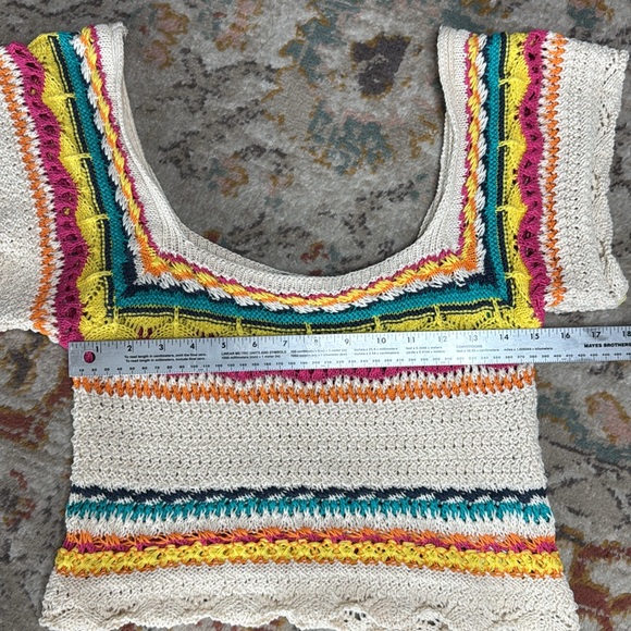 Zara Multi‎ Color Cream Crotched Cropped Cap Sleeve Top - medium - Picture 16 of 17